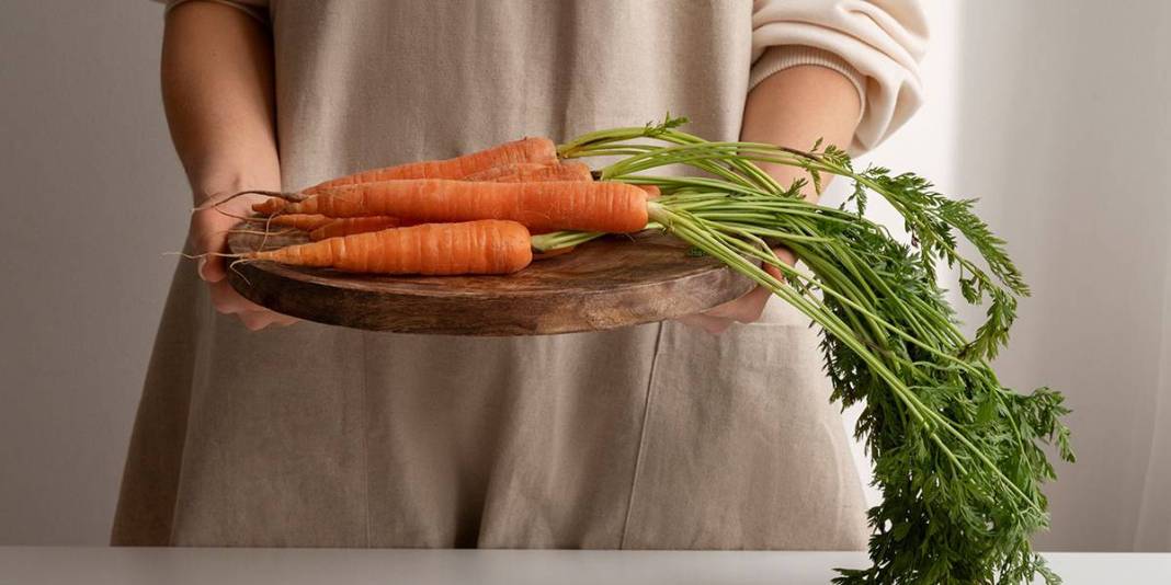 Faydası çok ama dengeli tüketim şart! Her gün havuç yerseniz vücudunuzda neler olur? Cevabı sizi çok şaşırtacak 2